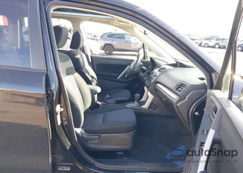 2014 Subaru Forester 2.5I Premium z USA, uszkodzony, nr VIN JF2SJAEC4EH414942